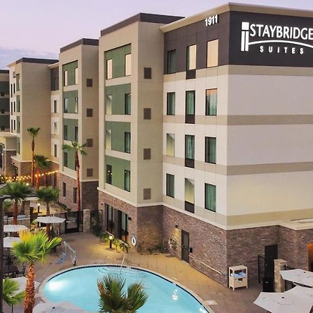 Staybridge Suites - San Bernardino - Loma Linda מראה חיצוני תמונה