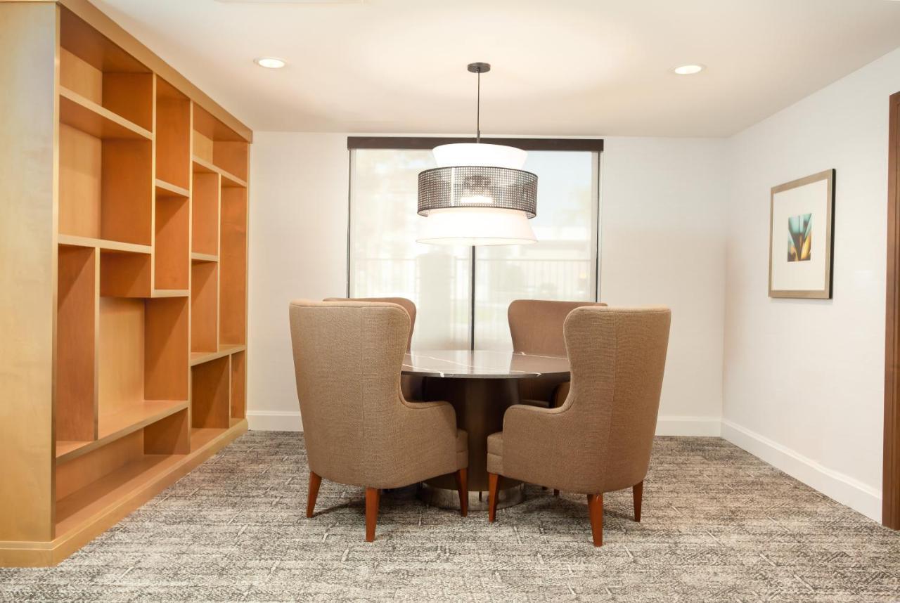 Staybridge Suites - San Bernardino - Loma Linda מראה חיצוני תמונה