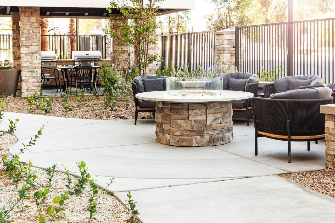 Staybridge Suites - San Bernardino - Loma Linda מראה חיצוני תמונה