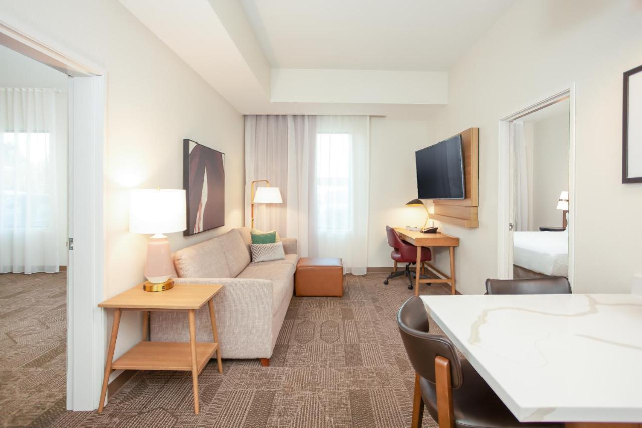 Staybridge Suites - San Bernardino - Loma Linda מראה חיצוני תמונה